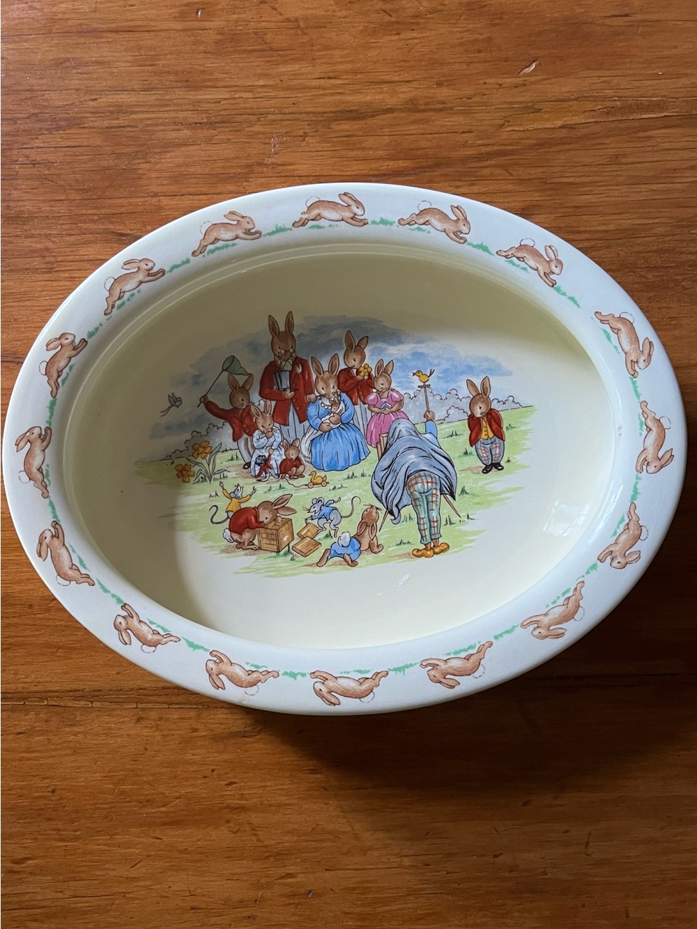 Vintage Bunnykins Mid-Century 1957-1975 Porcelain "Family Picture" Oval Bowl - Picture 1 of 7